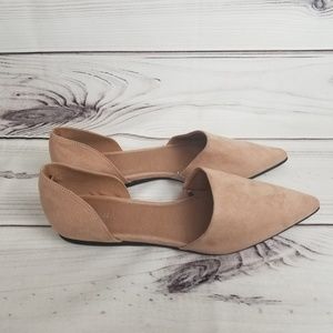pointed toe flats